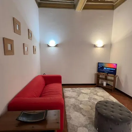 Casa San Giuliano Tra Il Vaticano & Piazza Navona Apartment *